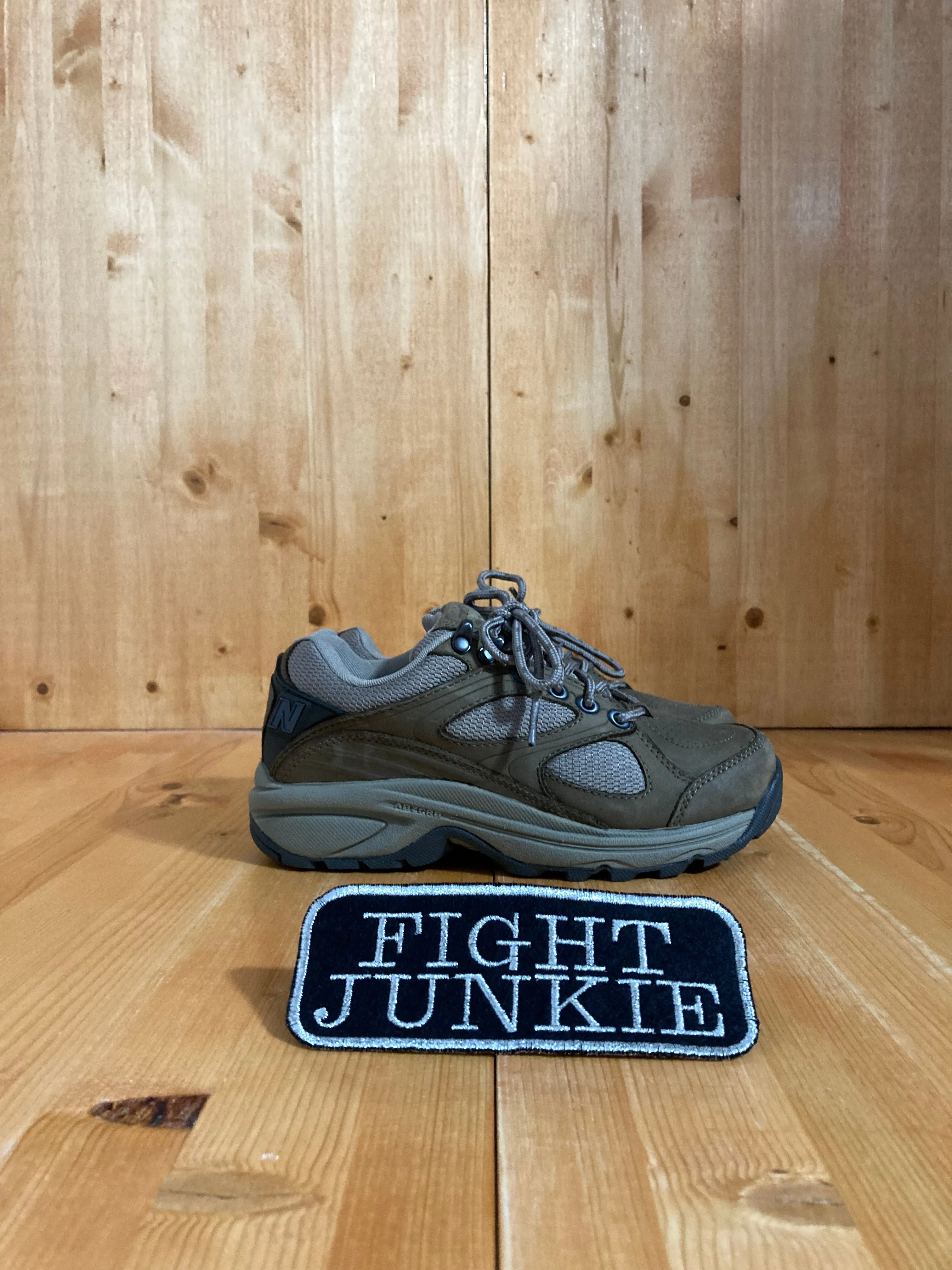 NEW BALANCE 780 COUNTRY WALKER Women Size 5.5D Suede & Mesh Hiking Shoes Sneakers Brown WW780BR