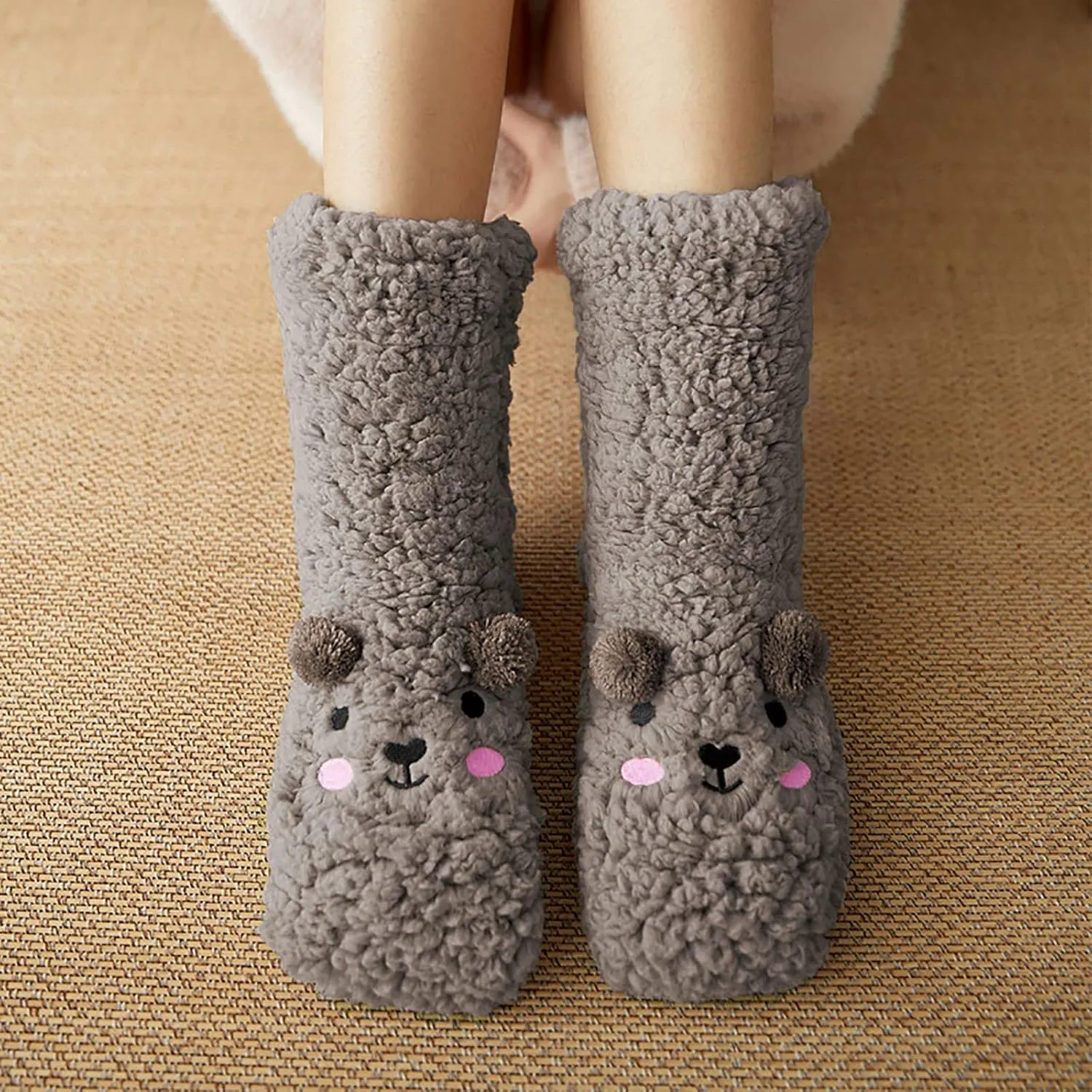 Slipper Socks Women Winter Warm Super Soft Crew Socks Sleeping Cute Animal Gifts Socks Fuzzy Indoor Non-Slip Slipper Socks