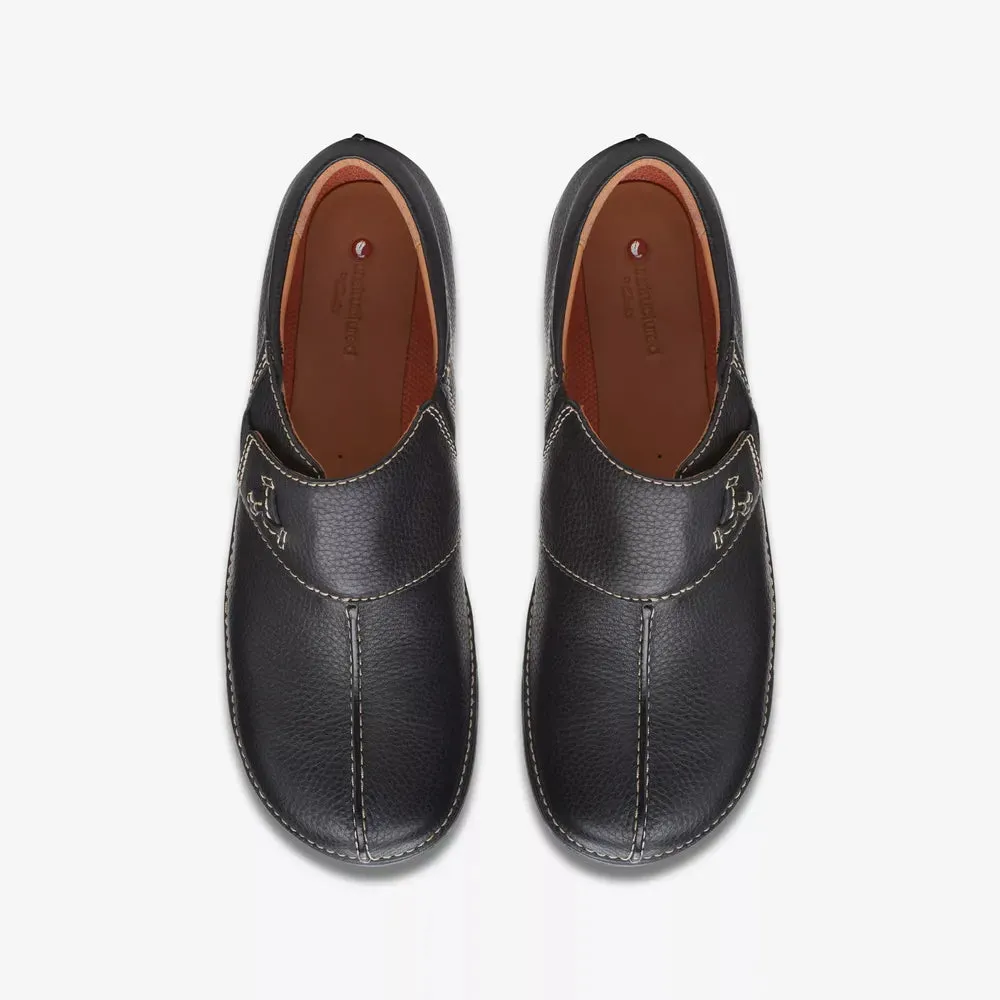 Women's Clarks - UN Loop Ave